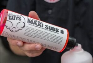 Chemical Guys Maxi Suds shampoo