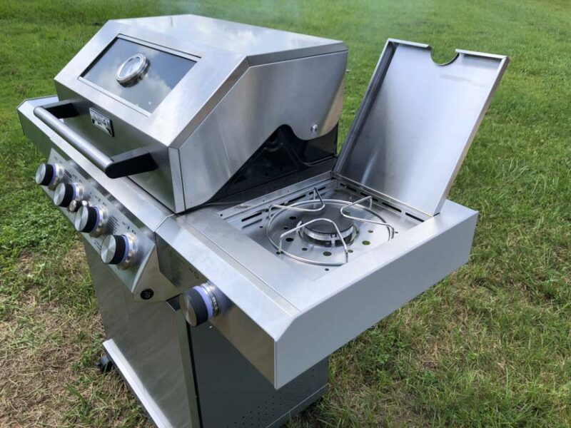 Monument Mesa stainless grill